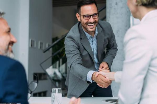 跳绳属于哪类体育运动项目？